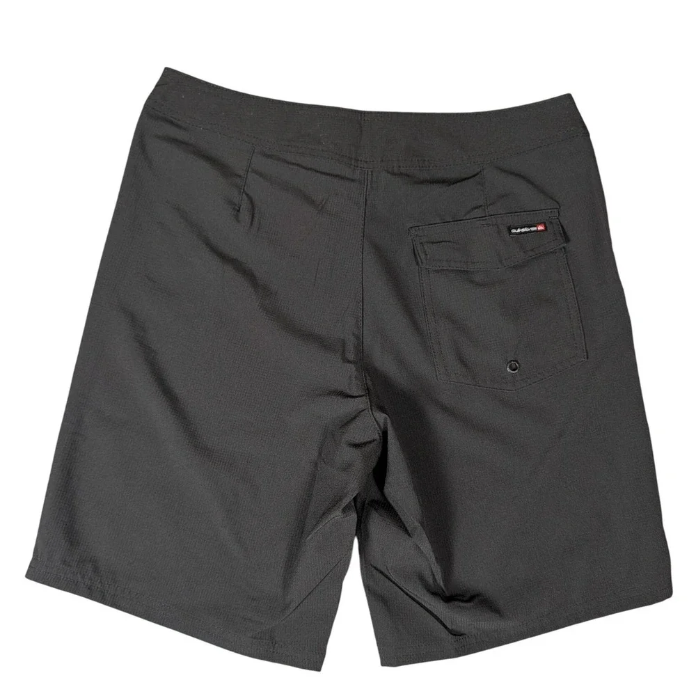 Quiksilver Mens Board Shorts Black Surf Swim Trunks Size Small 30
